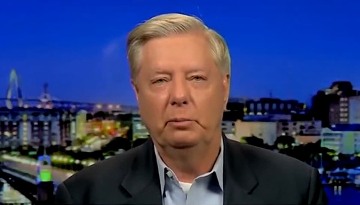 LINDSEY GRAHAM: ANTI-TRUMP FACTIONS MUST 'PAY A PRICE'... TIME TO TAKEDOWN the SABOTEURS! 💥