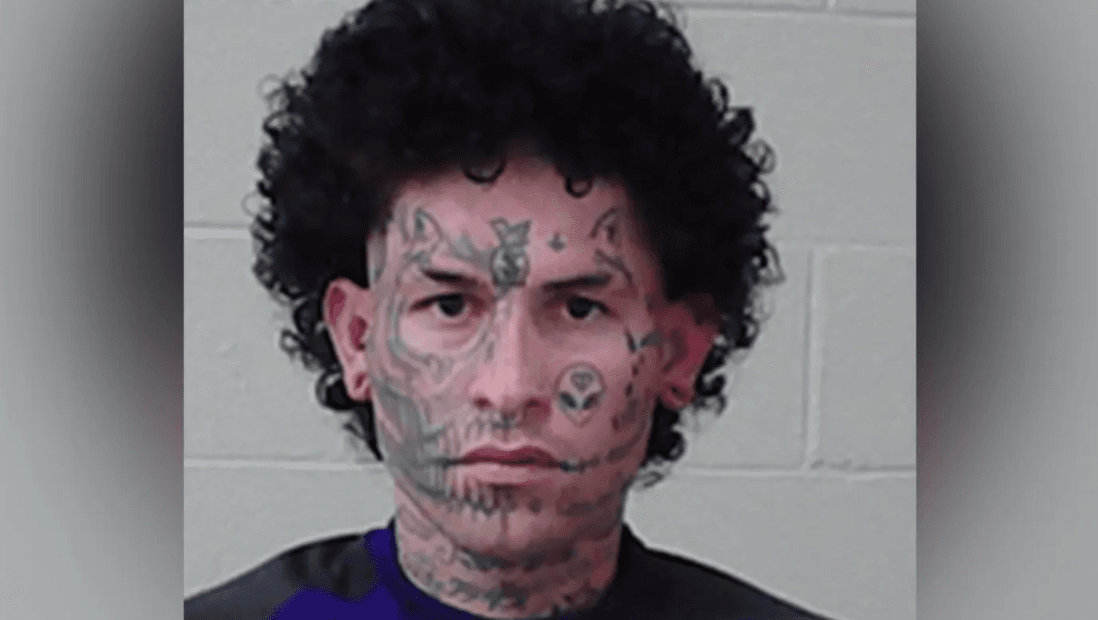 DENVER SNATCHES Venezuelan Gang Member! 🚨 ICE Says Bye to Bad Vibes with Final Deportation 🔥