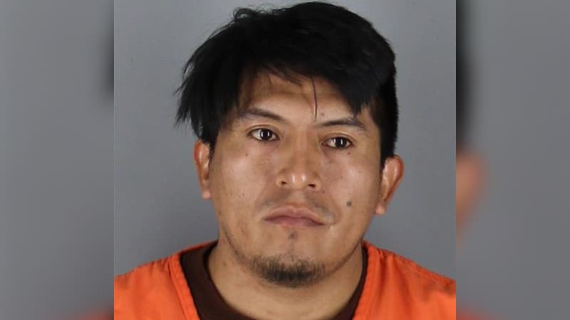 Ecuadorian FUGITIVE Gets a FREE PASS in MINNESOTA after Deadly Crash... 🚨