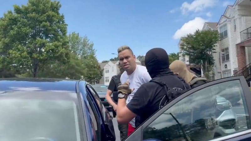 WATCH : Undercover ICE Agents Arrest Venezuelan Illegal Wanted for Murder