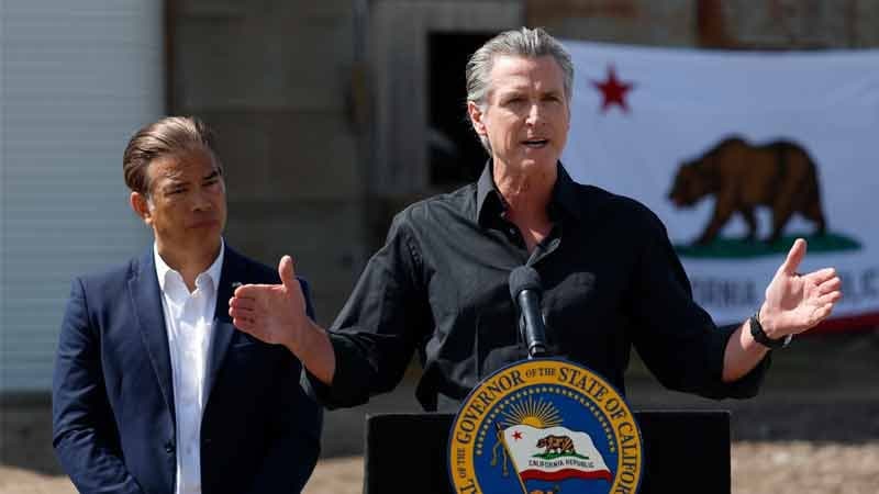 🤔 Gov. Newsom TRIES to RATIONALIZE the Epic Fail of the Bullet Train... But Is It Enough?