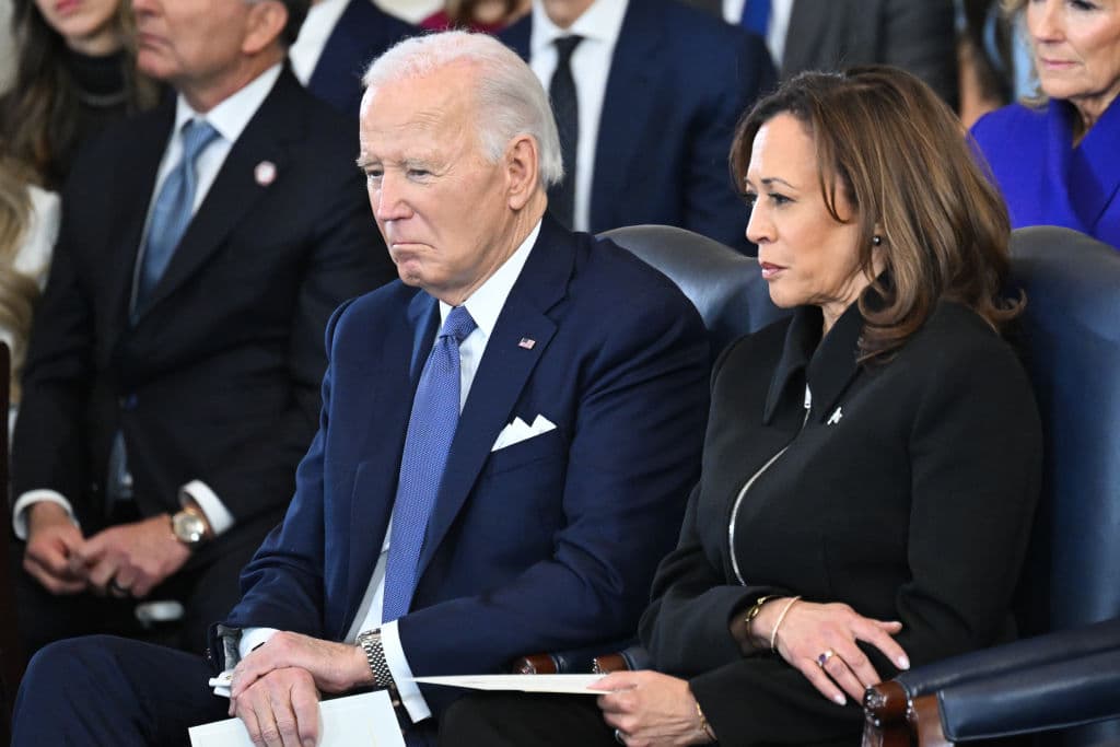 SHOCKING SECURITY CLEARANCES REVOKED FOR BIDEN, HARRIS, CLINTON... (What’s next for these leaders?) 🔥