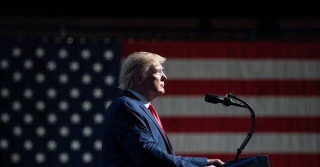 WATCH LIVE: DONALD TRUMP THRILLS SUPPORTERS in Louisiana with Governor JEFF LANDRY! 🇺🇸 Don’t Miss THIS!