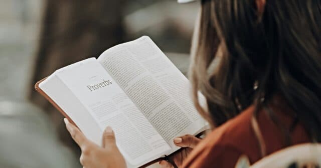 AMAZING NEWS! 👏 SPIRITUAL GEN Z Sparks REVIVAL of the HOLY BIBLE! BACK to FAITH!