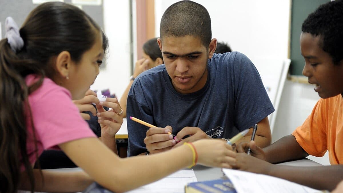 📚 SCHOOL CHOICE on the TABLE! Will These Moves SAVE America? 💥