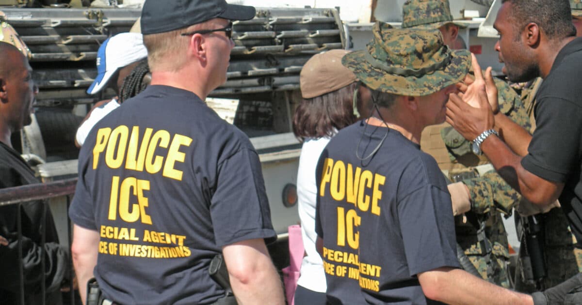 “They Shielded a Killer”-Activists Blow ICE Agents Cover Preventing Them from Detaining Murder Suspect