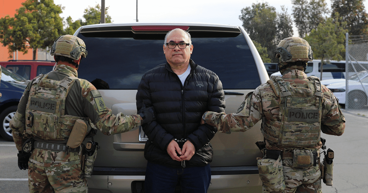 🚨 ICE Raids Oklahoma Safehouse... 👮‍♂️ 8 Indicted in MAJOR Human Smuggling Takedown!