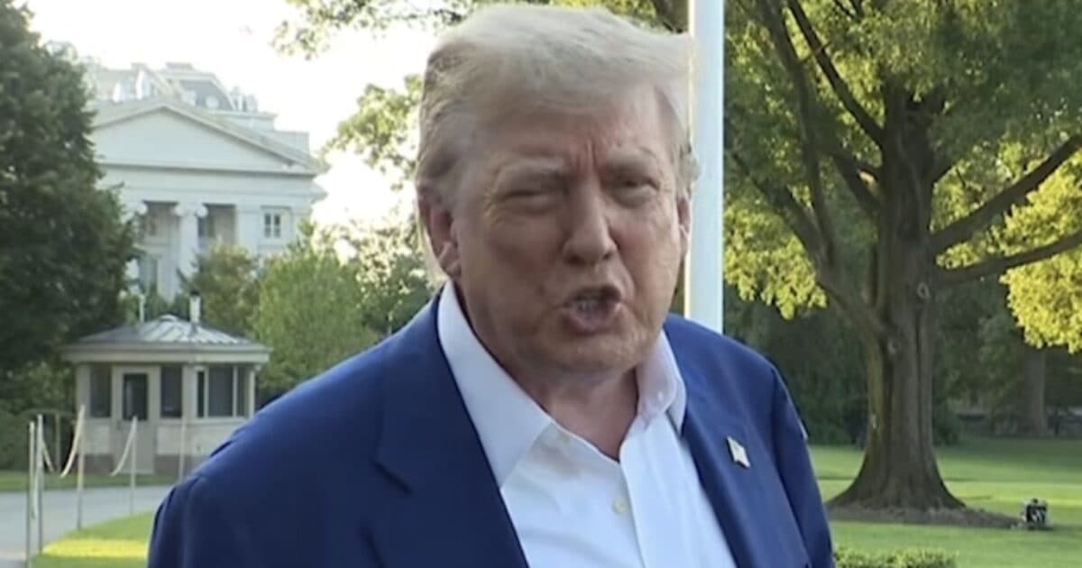 “THEY DON’T KNOW WHAT THE F*CK THEY’RE DOING!” – Trump GOES OFF on “Ridiculous” Situation in Israel and Iran as He Departs for NATO Summit, Says Israel “Unloaded Right After we Made the Deal”