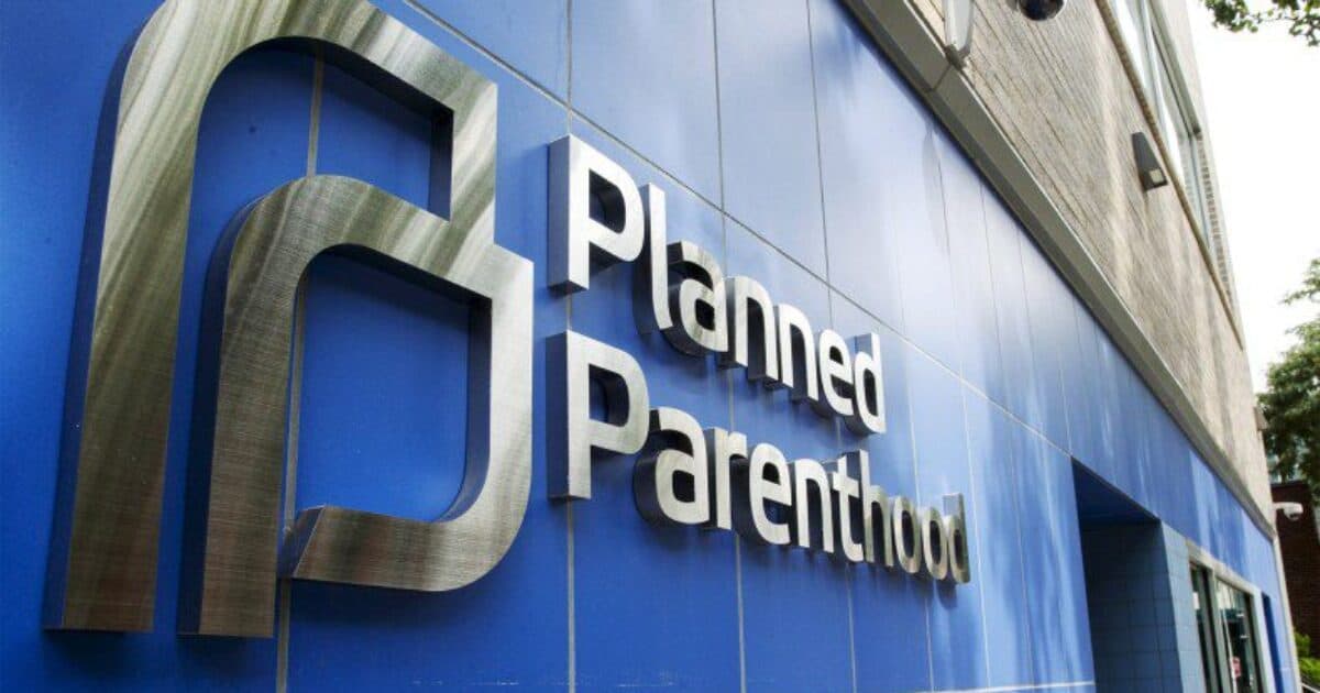 PLANNED PARENTHOOD’S SHOCKING MOVE! 🚨 Major Baby-Killing Operation in Manhattan SHUTTING DOWN?!...